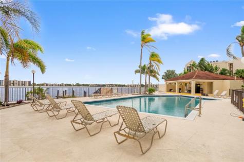 118 Lake Emerald Drive Oakland Park FL 33309