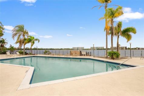 118 Lake Emerald Drive Oakland Park FL 33309