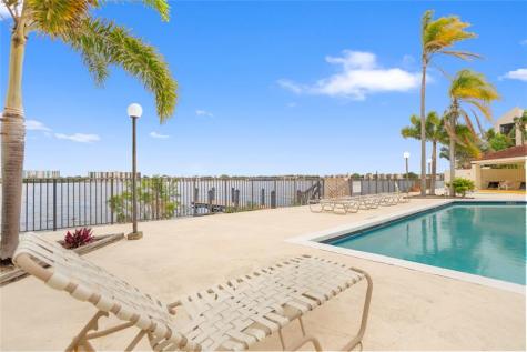 118 Lake Emerald Drive Oakland Park FL 33309