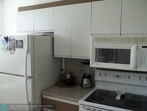 5910 Morningstar Circle Delray Beach FL 33484