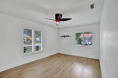 9540 NW 13th Street Plantation FL 33322