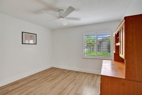 9540 NW 13th Street Plantation FL 33322