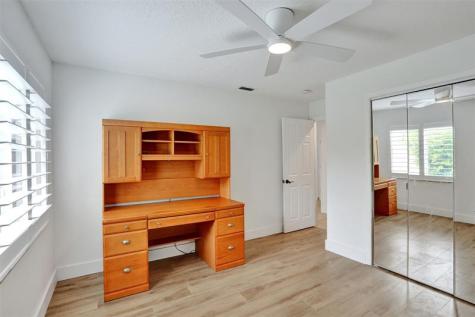 9540 NW 13th Street Plantation FL 33322