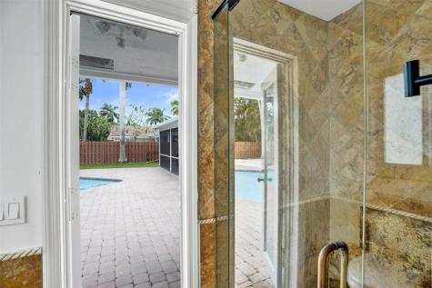 9540 NW 13th Street Plantation FL 33322