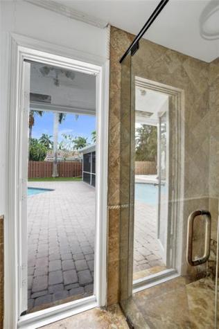 9540 NW 13th Street Plantation FL 33322