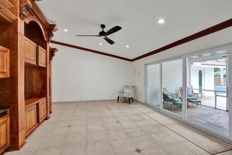 9540 NW 13th Street Plantation FL 33322