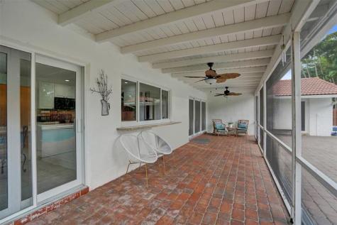 9540 NW 13th Street Plantation FL 33322