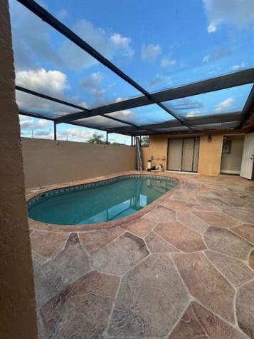 4757 Sunny Palm Circle West Palm Beach FL 33415