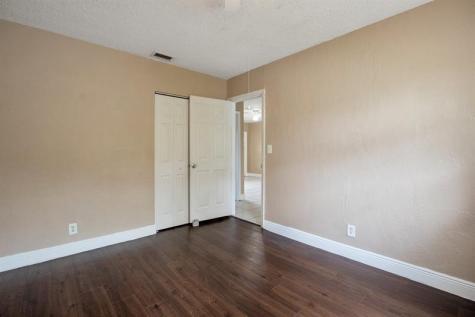 4061 N Dixie Highway Oakland Park FL 33334