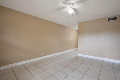 4061 N Dixie Highway Oakland Park FL 33334