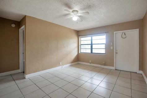 4061 N Dixie Highway Oakland Park FL 33334