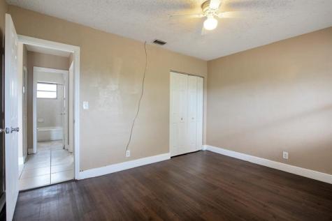 4061 N Dixie Highway Oakland Park FL 33334