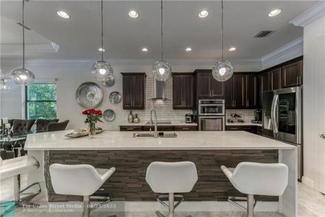 8181 Canopy Terrace Parkland FL 33076