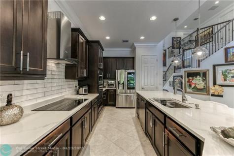8181 Canopy Terrace Parkland FL 33076