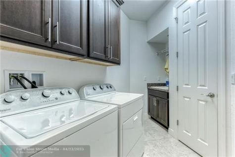 8181 Canopy Terrace Parkland FL 33076