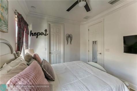 8181 Canopy Terrace Parkland FL 33076