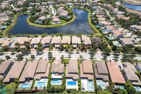 8181 Canopy Terrace Parkland FL 33076