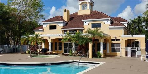 2425 NW 33rd Street Oakland Park FL 33309