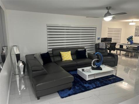 2425 NW 33rd Street Oakland Park FL 33309