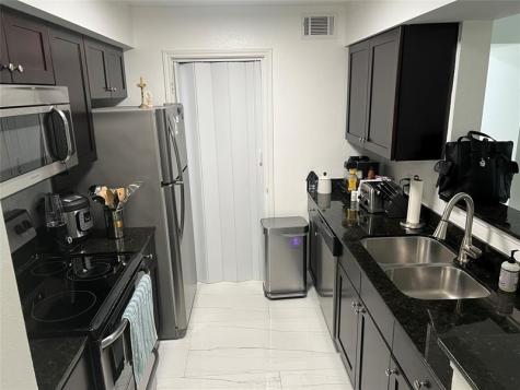 2425 NW 33rd Street Oakland Park FL 33309