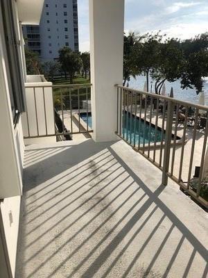 1609 N Riverside Drive Pompano Beach FL 33062
