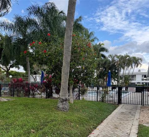 6219 Bay Club Drive Fort Lauderdale FL 33308
