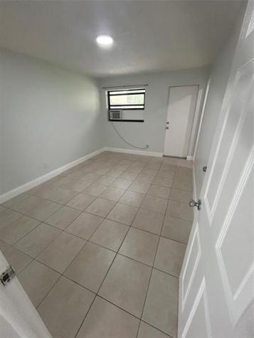 1113 SW 15th Terrace Fort Lauderdale FL 33312
