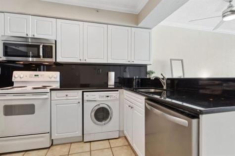 2501 S Ocean Drive (AVAIL May 1) Hollywood FL 33019
