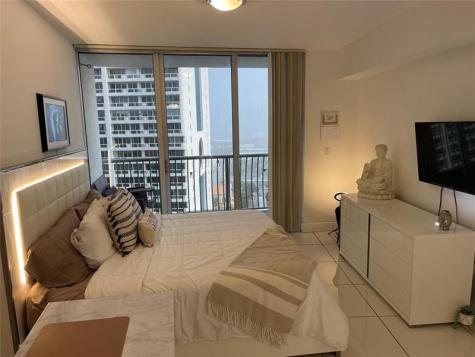 1750 N Bayshore Drive Miami FL 33132