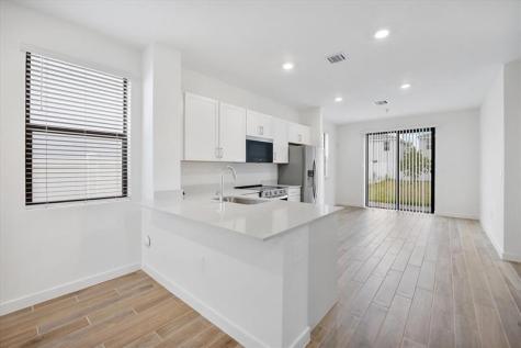713 SE 15th Avenue Homestead FL 33033