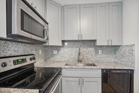3040 NE 16th Avenue Oakland Park FL 33334