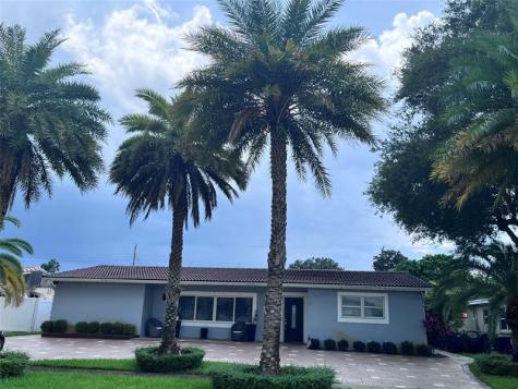 5424 Jackson Street Hollywood FL 33021