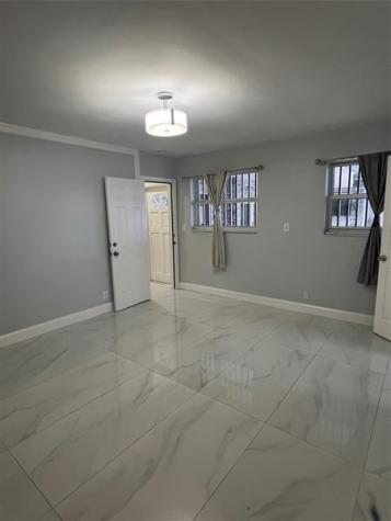 5424 Jackson Street Hollywood FL 33021