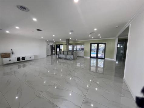 5424 Jackson Street Hollywood FL 33021