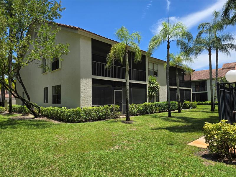5800 Coach House Circle Boca Raton FL 33486