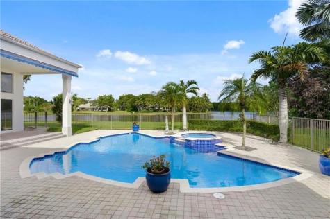 2939 Paddock Lane Weston FL 33331