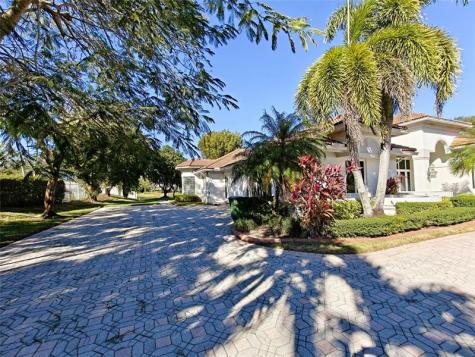 2939 Paddock Lane Weston FL 33331