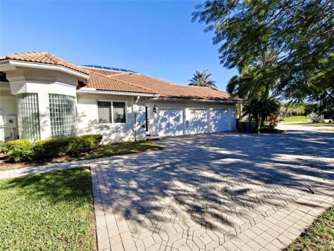 2939 Paddock Lane Weston FL 33331