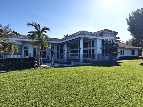 2939 Paddock Lane Weston FL 33331