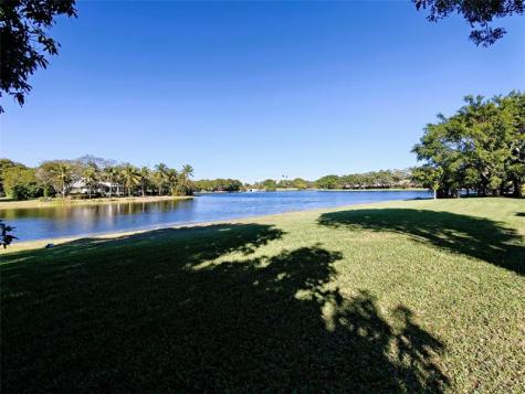 2939 Paddock Lane Weston FL 33331