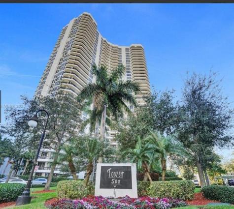 3530 Mystic Pointe Drive Aventura FL 33180