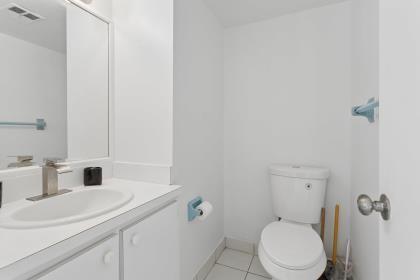 8027 Lagos De Campo Boulevard Tamarac FL 33321