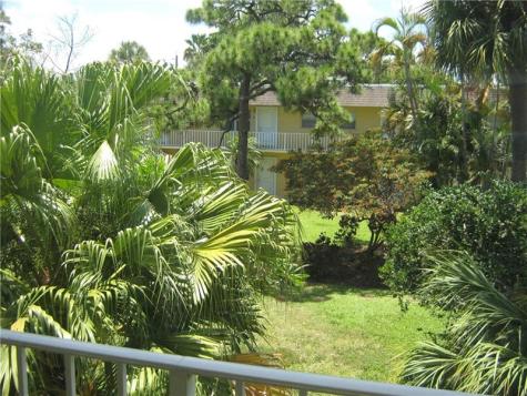 5162 NE 6th Avenue Oakland Park FL 33334