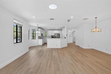 2678 Center Court Drive Weston FL 33332