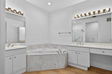 2678 Center Court Drive Weston FL 33332