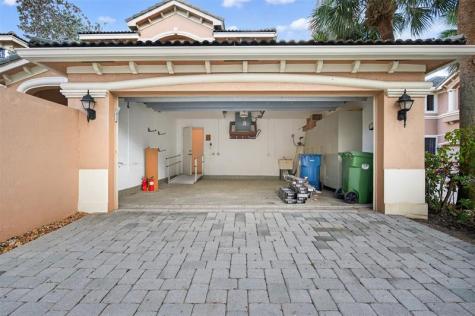 2678 Center Court Drive Weston FL 33332
