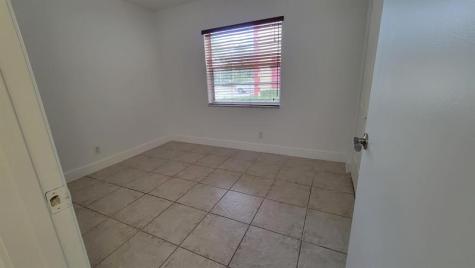 3712 N University Drive Coral Springs FL 33065
