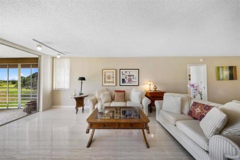 800 Cypress Grove Drive Pompano Beach FL 33069
