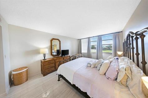 800 Cypress Grove Drive Pompano Beach FL 33069