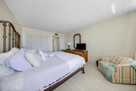 800 Cypress Grove Drive Pompano Beach FL 33069